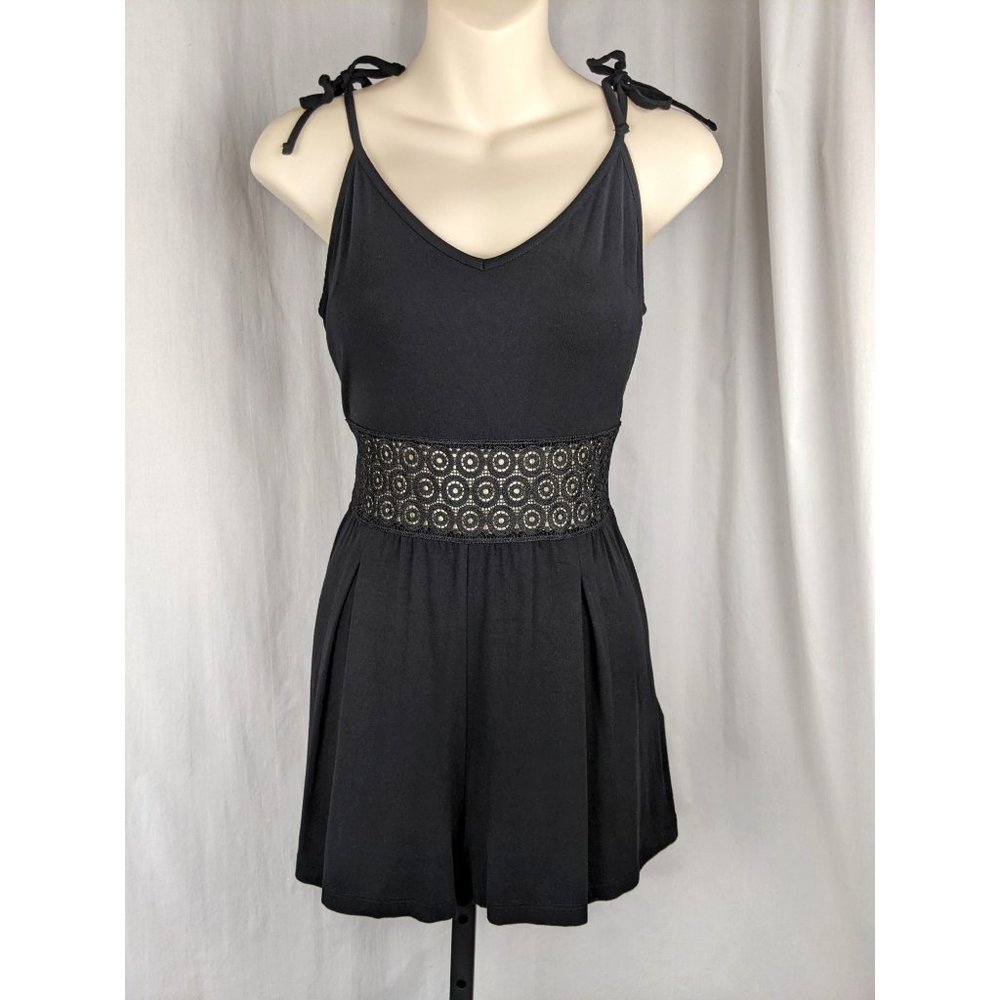 TOPSHOP Black Crochet Cut Out Romper US 6 Pleated
